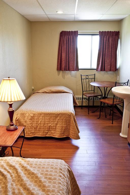 Residences Campus Notre-Dame-De-Foy Saint-Augustin-de-Desmaures Rum bild